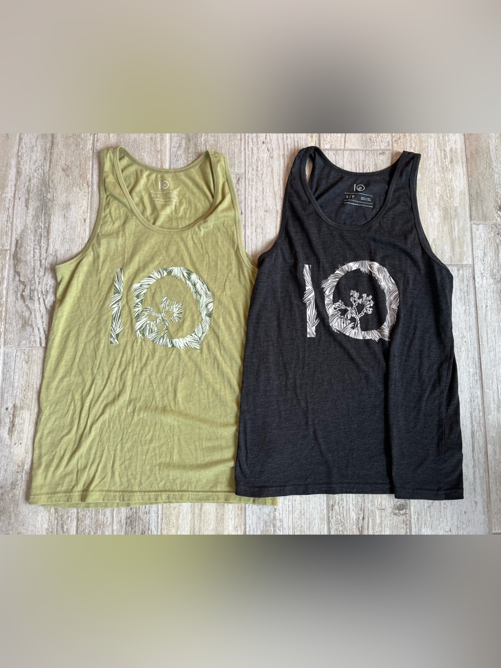 Logo Tank Top - Set of 2